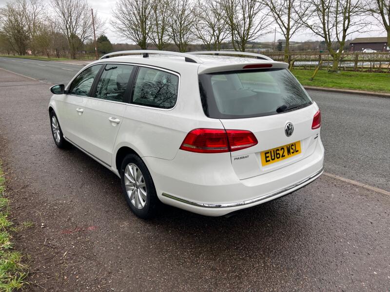 VOLKSWAGEN PASSAT Estate (2010 - 2015) 2012