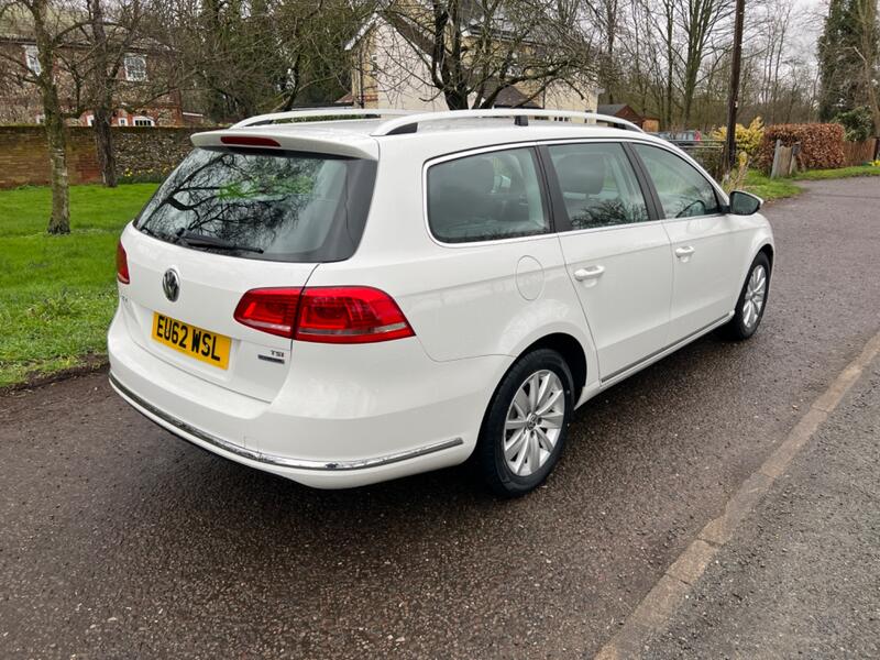 VOLKSWAGEN PASSAT Estate (2010 - 2015) 2012