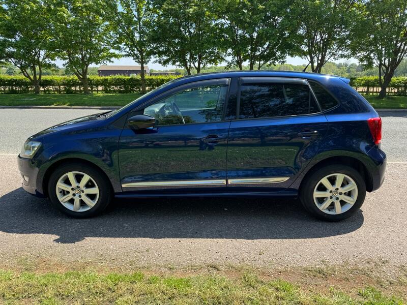 VOLKSWAGEN POLO 1.4 SE 2011