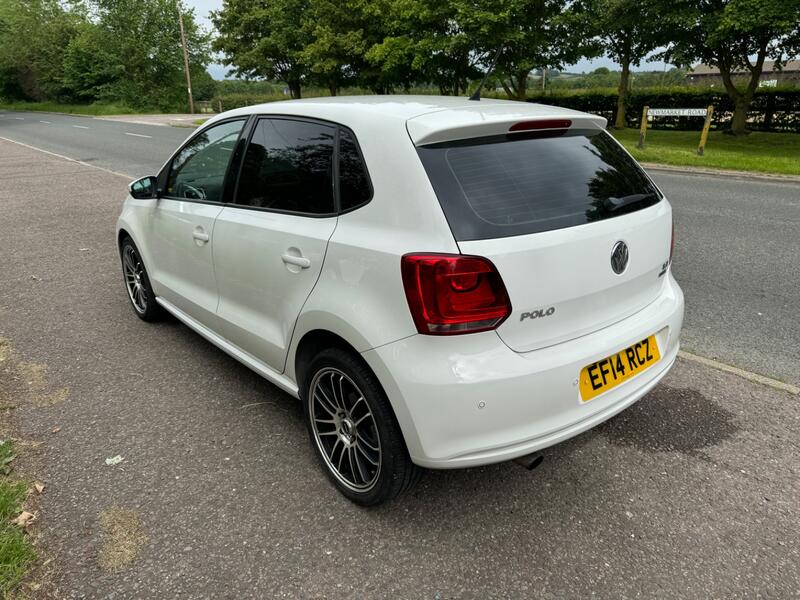 VOLKSWAGEN POLO 1.2 TSI BlueMotion Tech SE 2024