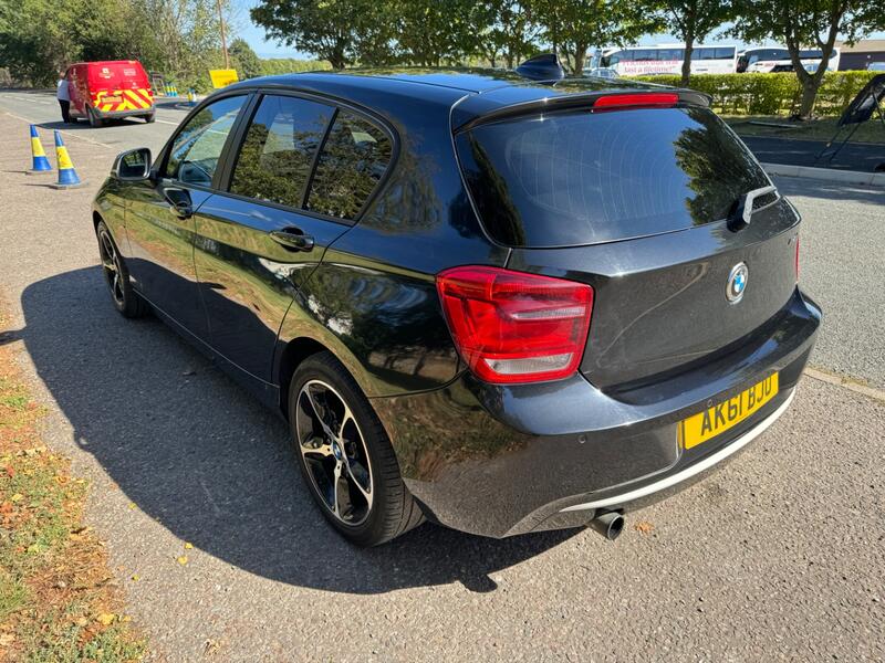 BMW 1 SERIES 1.6 118i Urban 5-door 2011