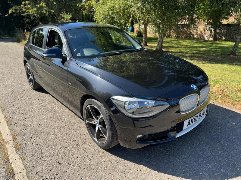 BMW 1 SERIES 1.6 118i Urban 5-door 2011