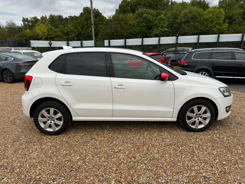 VOLKSWAGEN POLO 1.2 R-Line Style 2014