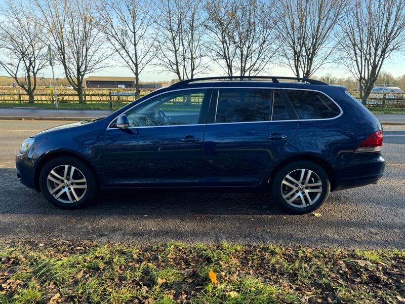 VOLKSWAGEN GOLF 1.4 TSI SE ESTATE 2011