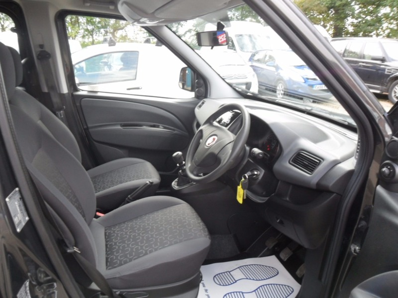 FIAT DOBLO MULTIJET MYLIFE 2013