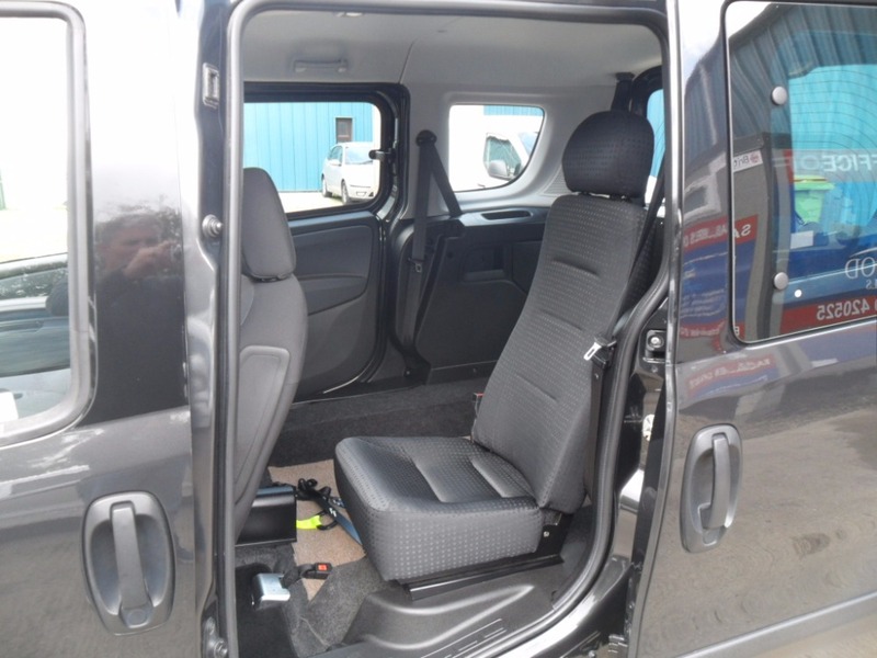 FIAT DOBLO MULTIJET MYLIFE 2013