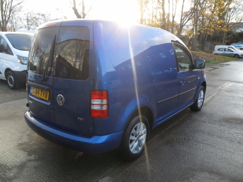 VOLKSWAGEN CADDY C20 TDI HIGHLINE 2014