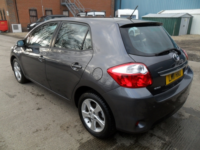 TOYOTA AURIS TR VALVEMATIC MM  2011