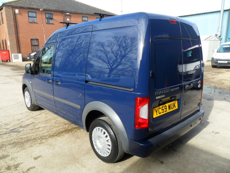 FORD TRANSIT CONNECT T230 HR 2010