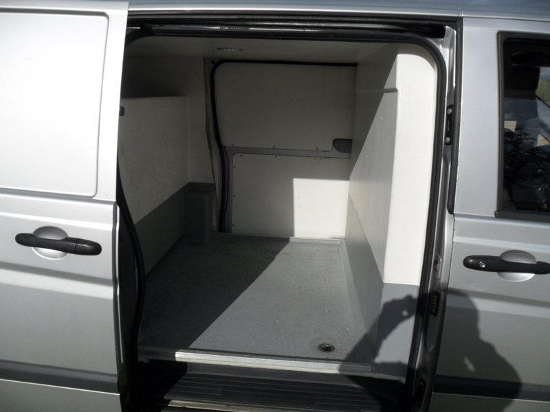 MERCEDES-BENZ VITO 113 CDI 2011