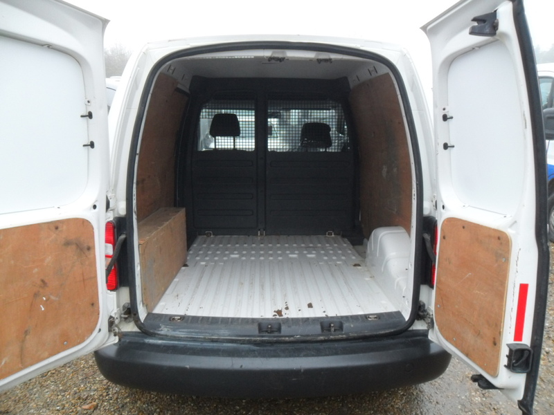 VOLKSWAGEN CADDY C20 TDI STARTLINE 2013