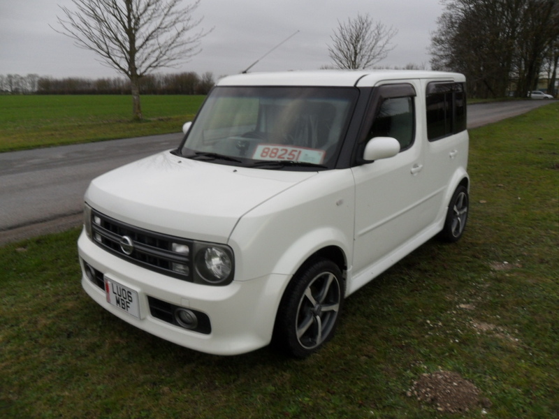 NISSAN CUBE 1.5 cube 5 seater 2006