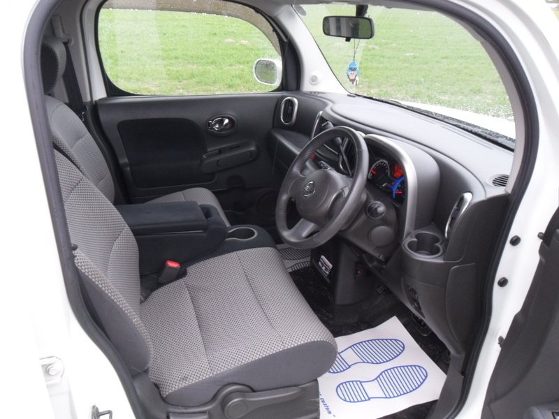 NISSAN CUBE 1.5 RIDER AUTECH AUTO 2009