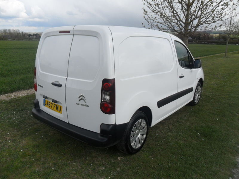 CITROEN BERLINGO 625 LX L1 BLUEHDI SS 2018