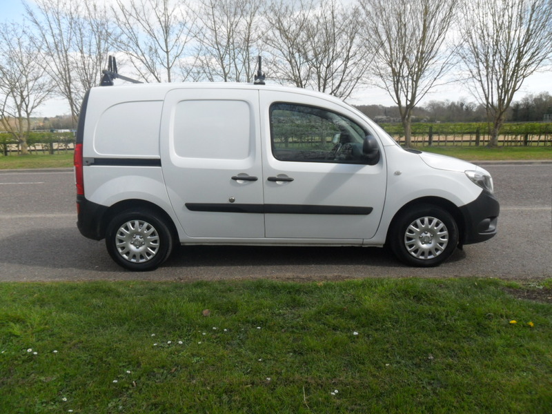 MERCEDES-BENZ CITAN 109 CDI 2013