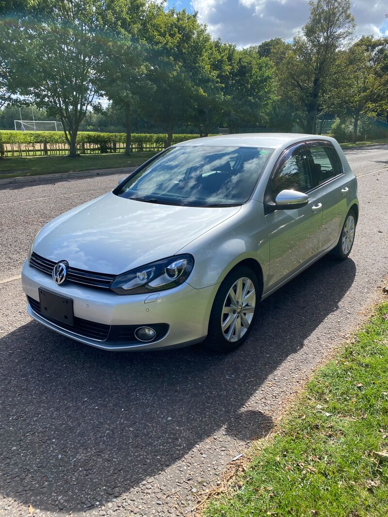 VOLKSWAGEN GOLF HIGHLINE DSG PETROL 2011