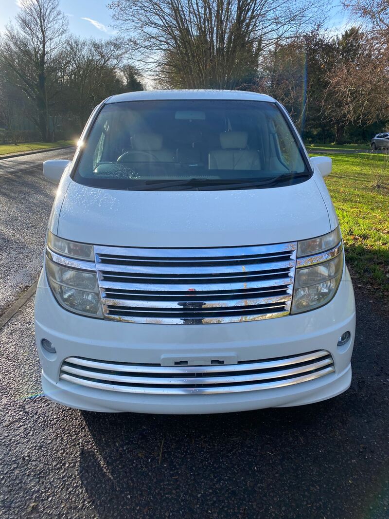 NISSAN ELGRAND rider autech e51 2003