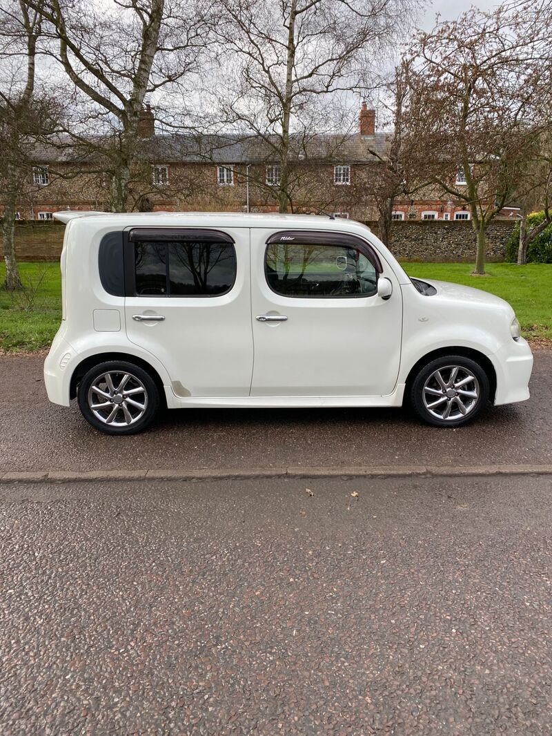 NISSAN CUBE z12 cube rider autech 2010