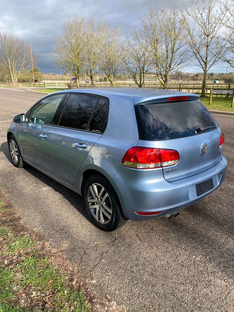 VOLKSWAGEN GOLF 1.4tsi dsg auto se 2011