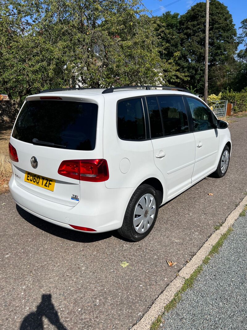 VOLKSWAGEN TOURAN 1.4 se dsg 7 seater 2011