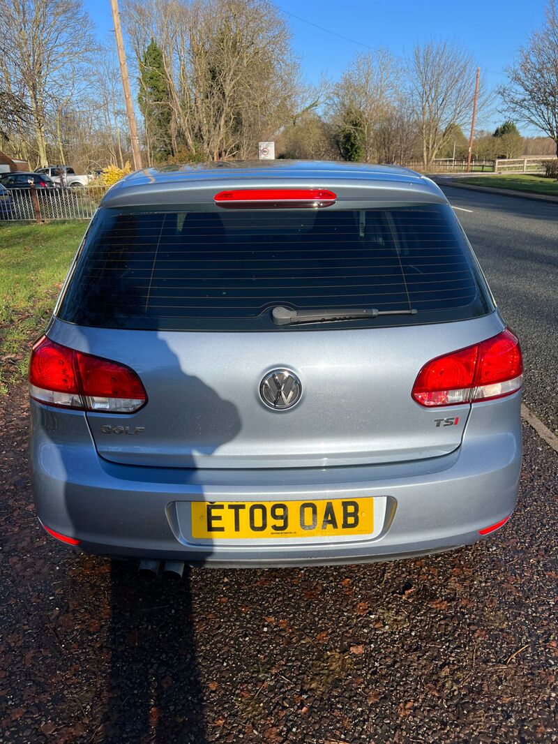 VOLKSWAGEN GOLF 1.4tsi automatic 2009