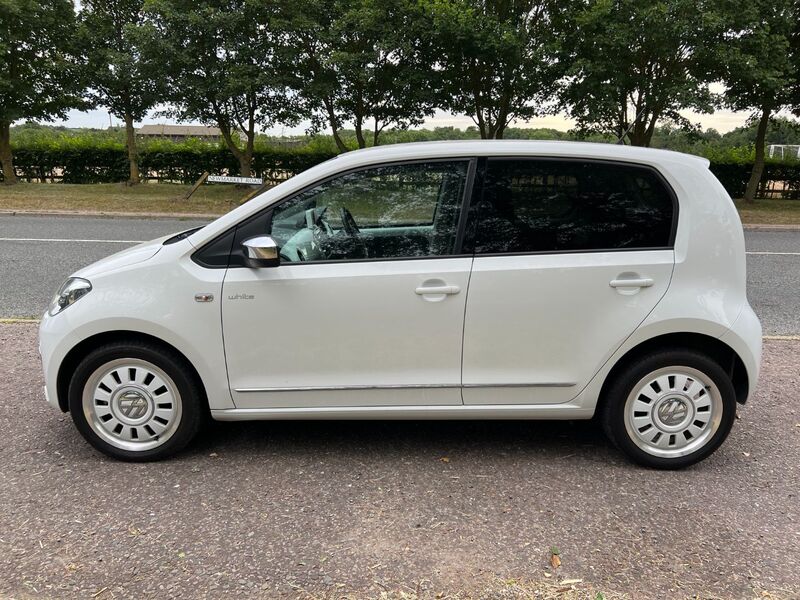 VOLKSWAGEN UP 1.0mpi white up 2013