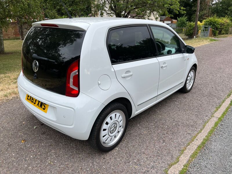 VOLKSWAGEN UP 1.0mpi white up 2013