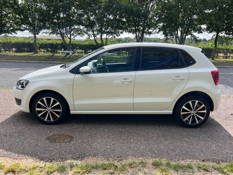 VOLKSWAGEN POLO 1.2tsi dsg 2012